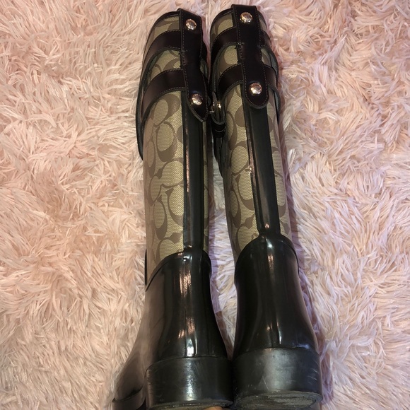 Too small for me - Picture 4 of 4